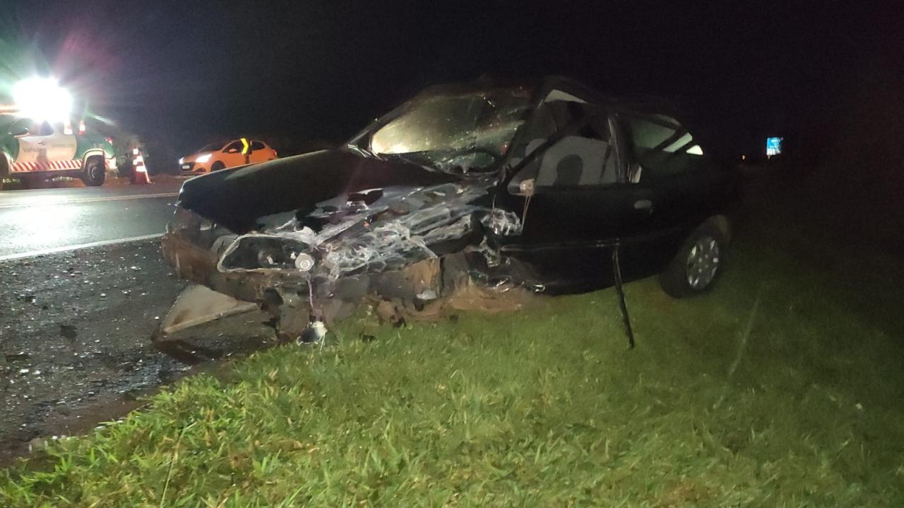 Foto 2 de 8 — FOTOS: Motoristas ficam feridos após acidente na Rodovia Deputado Aldo Lupo